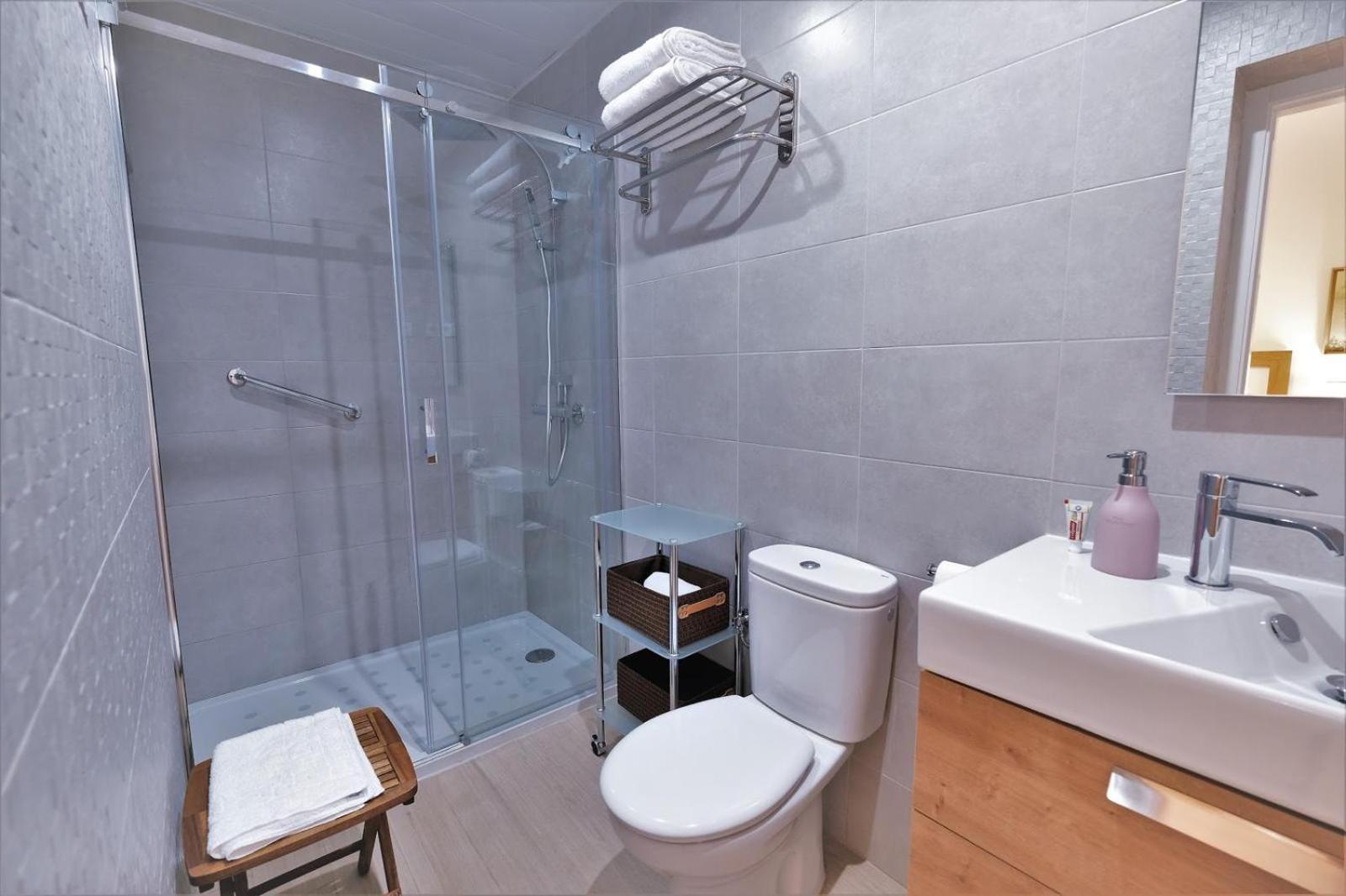 Apartamento San Bernardo - Kainga Homes Севиля Екстериор снимка