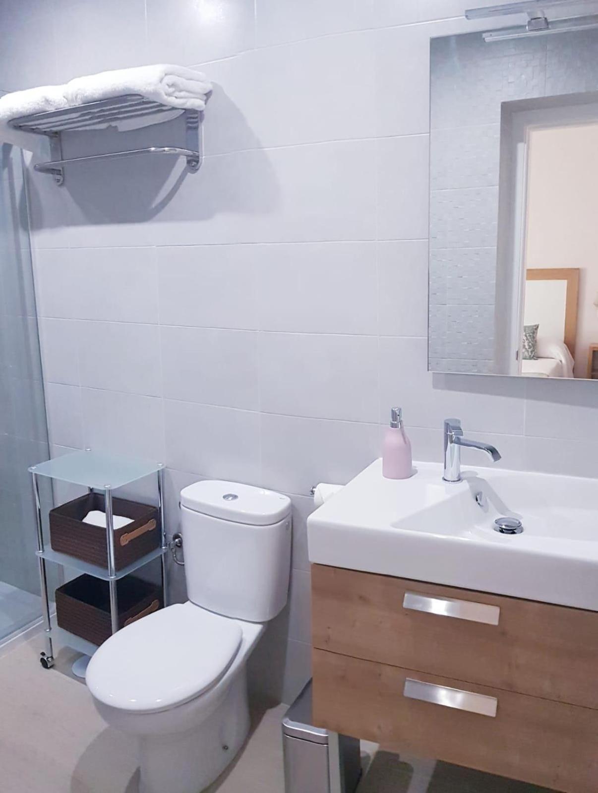 Apartamento San Bernardo - Kainga Homes Севиля Екстериор снимка