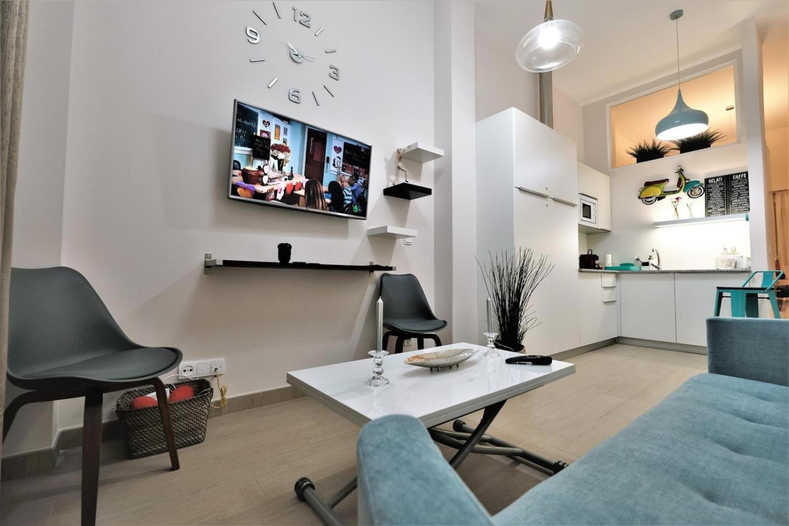 Apartamento San Bernardo - Kainga Homes Севиля Екстериор снимка